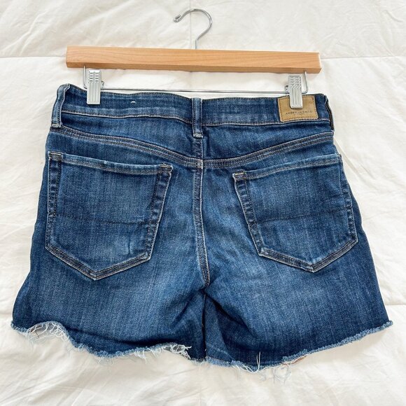 American Eagle Midi Jean Shorts Women’s 4 Blue Denim Raw Hem Next Level Stretch - Picture 6 of 6